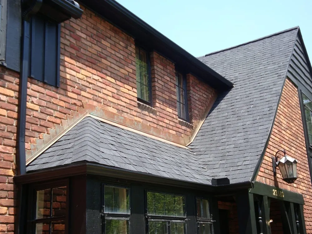 Slide of Bloomfield Construction & Restoration