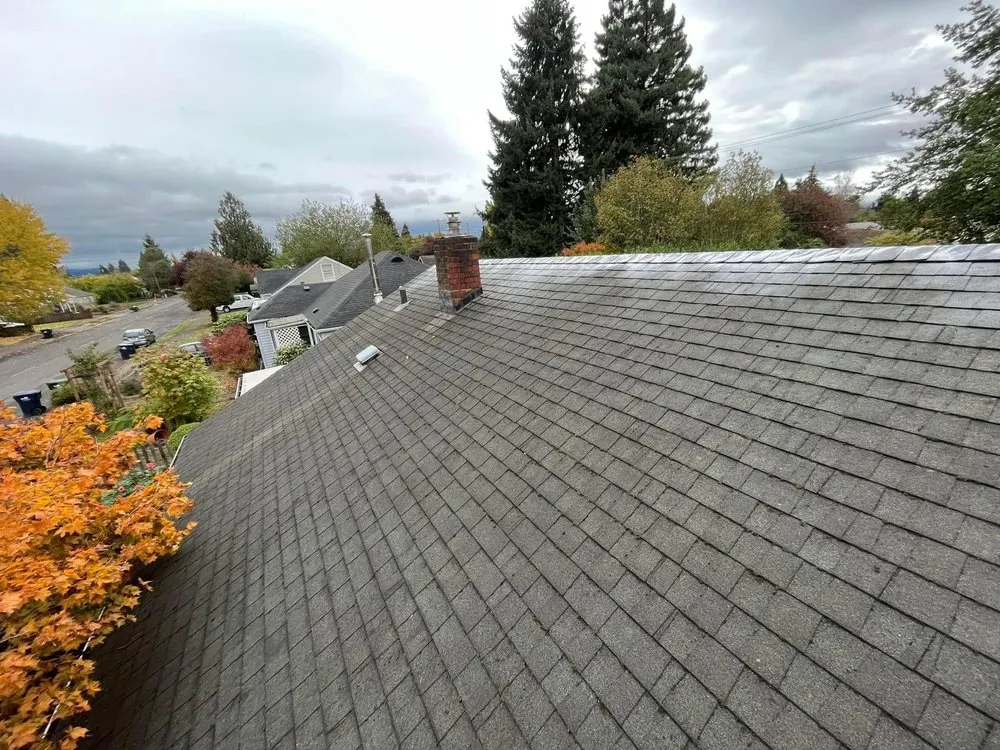 Slide of Blou Roofing & Construction