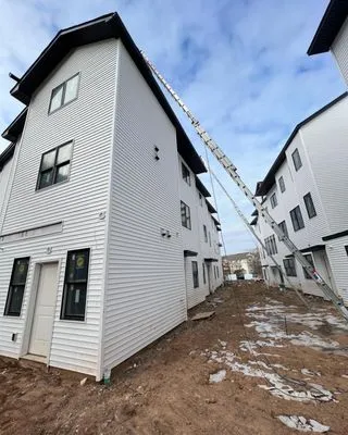 BLT Roofing & Gutters Logo