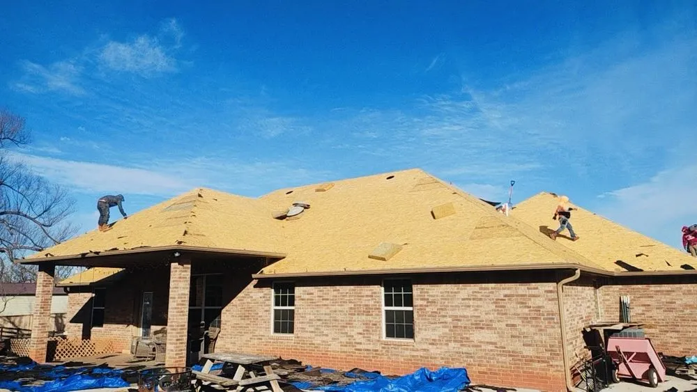 Slide of Blu Roofing & Construction