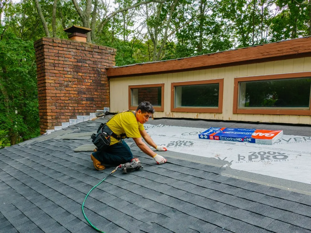 Slide of Blue Banana Contracting