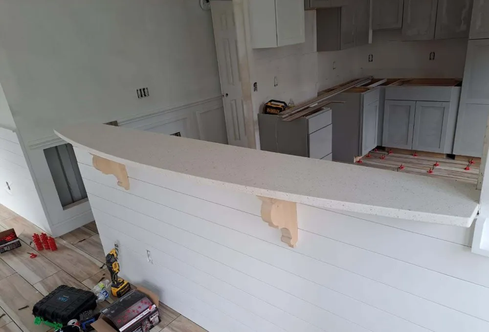 Slide of Blue Bay Residential Maintenance