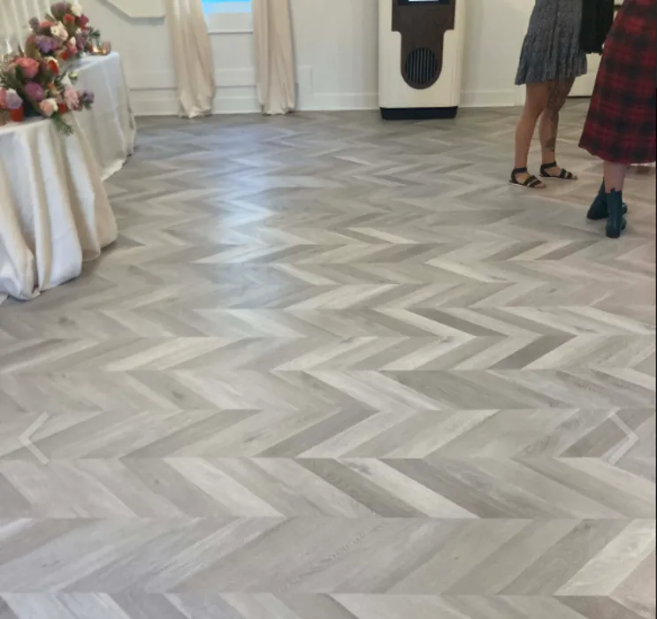 Slide of Blue Bay Residential Maintenance