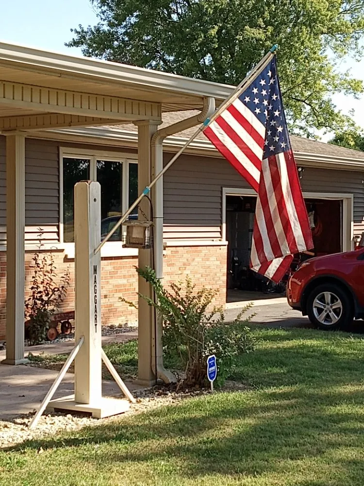 Slide of Blue Door Handyworx