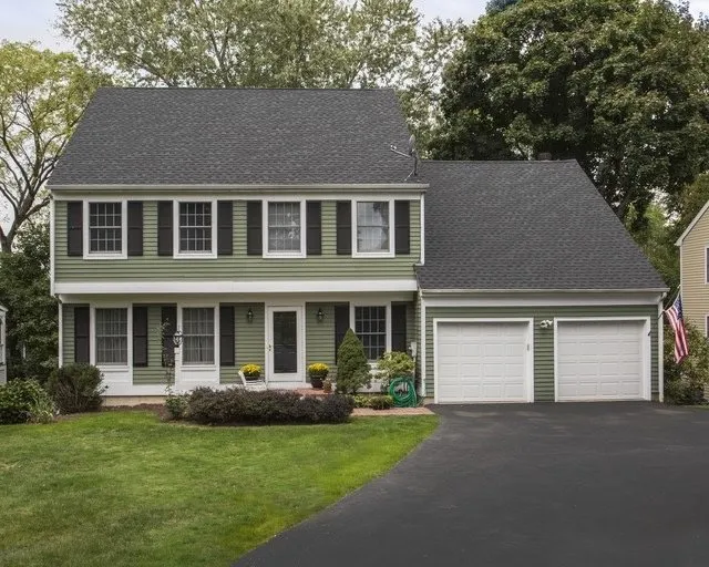 Slide of Blue Lake Roofing