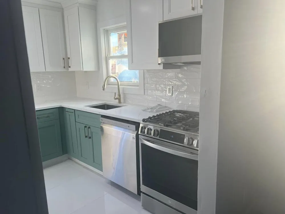 Slide of Blue Mountain Construction