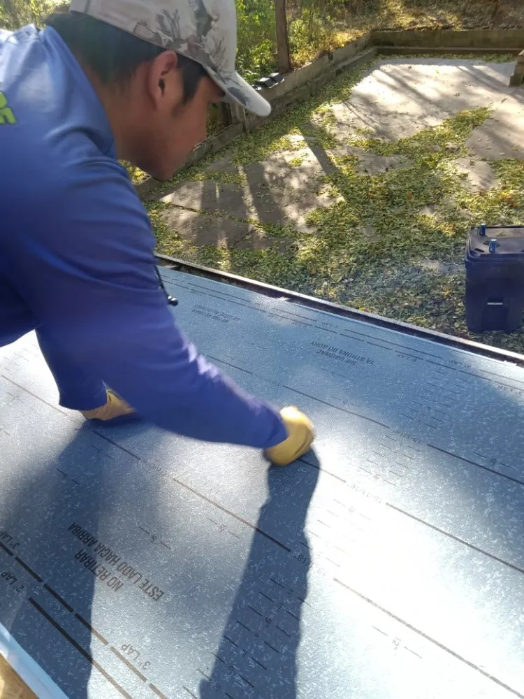 Slide of Blue Peaks Roofing