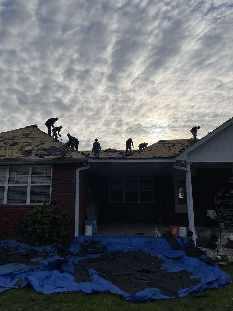 Licensed shingle roofing service in Bell Buckle, TN by Blue Raider Roofing