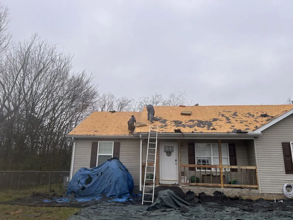 Emergency roof installation experts serving Bell Buckle, TN - Blue Raider Roofing