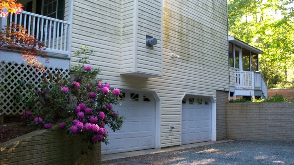 Slide of Blue Ridge Exterior Cleaning