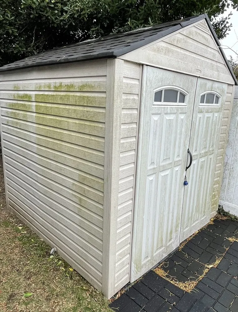 Slide of Blue Water Power Washing