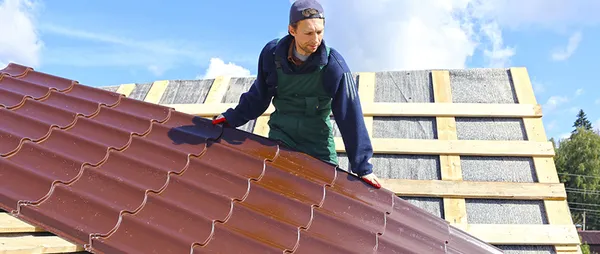 Blue Water Roofing Logo
