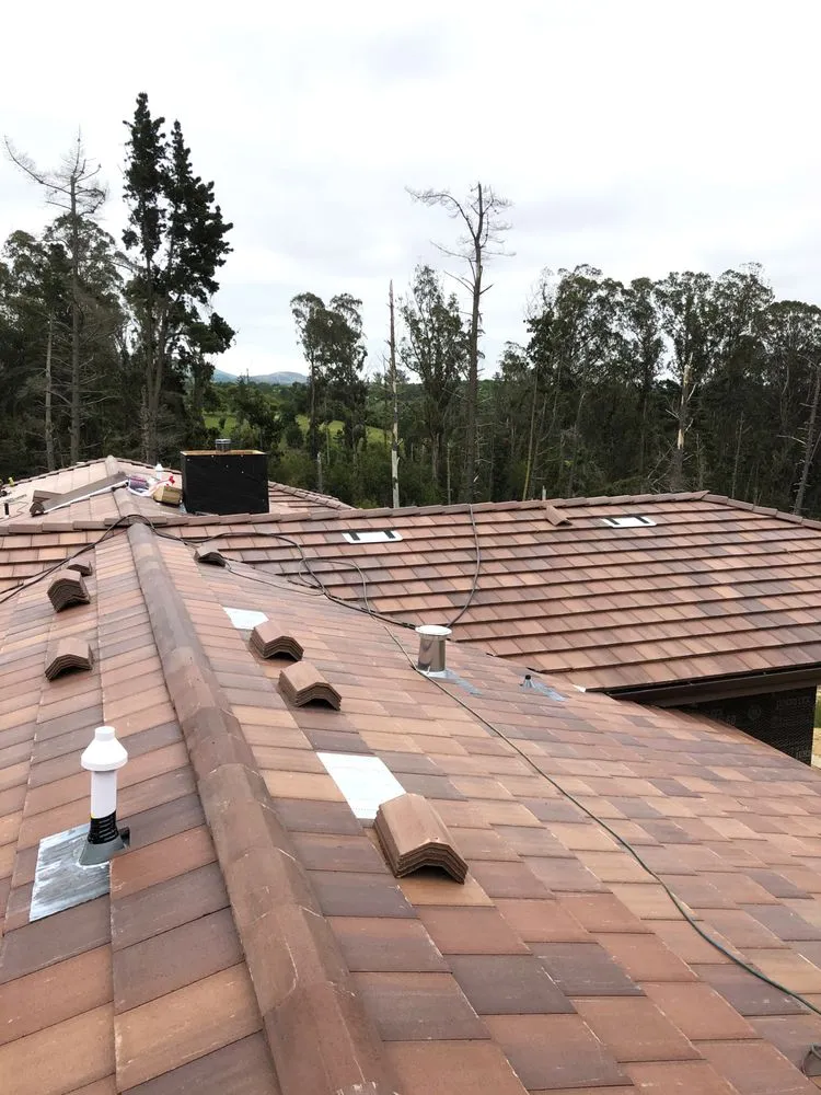 Slide of Blue Wave Roofing