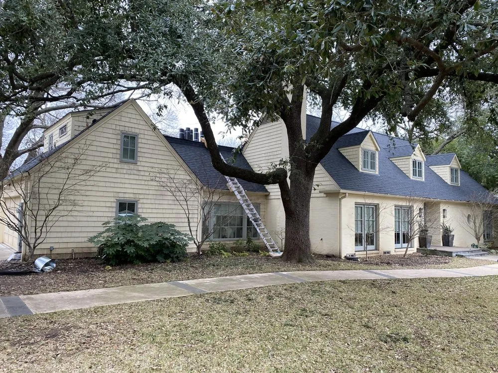 Slide of Bluegrass Brothers Roofing Contractors