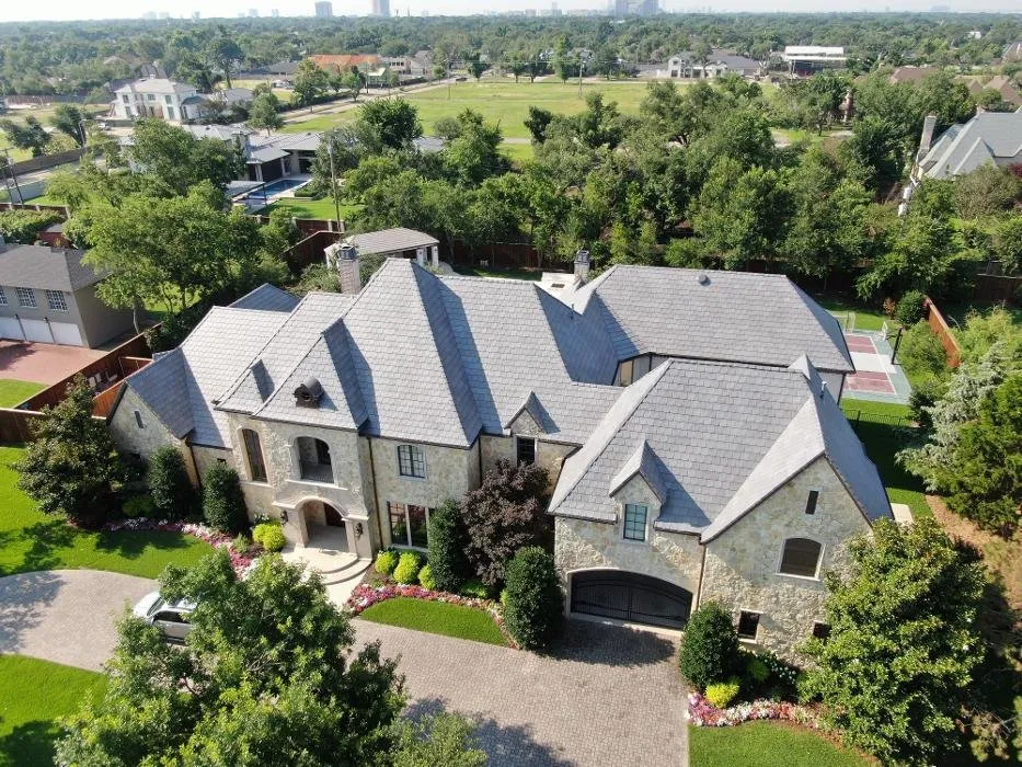 Slide of Bluegrass Brothers Roofing Contractors