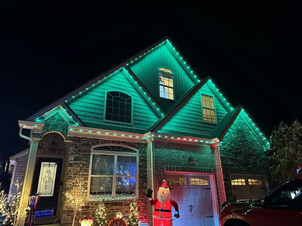 Slide of Bluegrass Christmas Light Installers