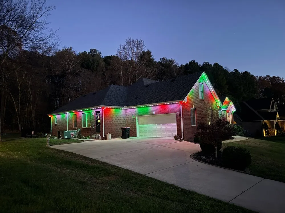 Slide of Bluegrass Christmas Light Installers
