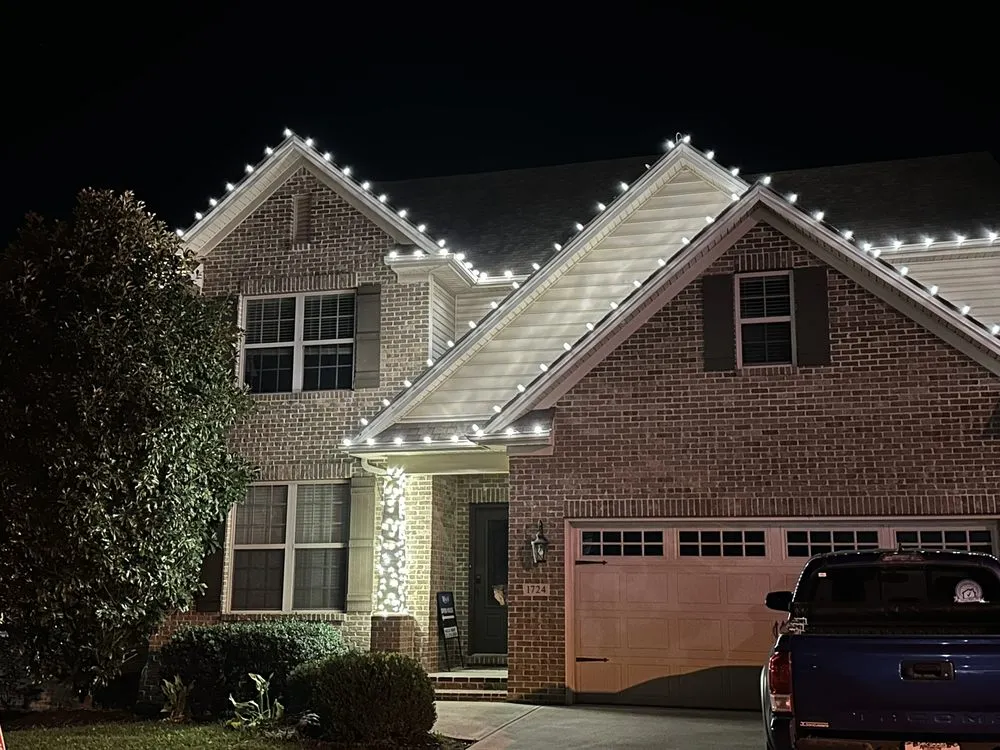 Slide of Bluegrass Christmas Light Installers
