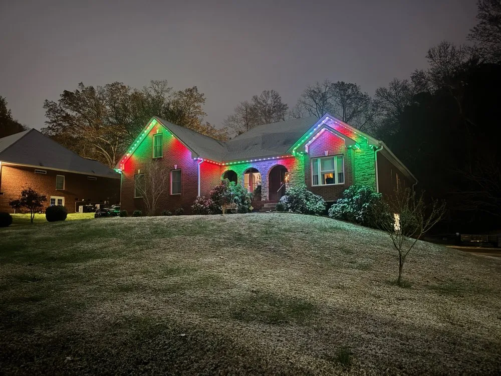 Slide of Bluegrass Christmas Light Installers