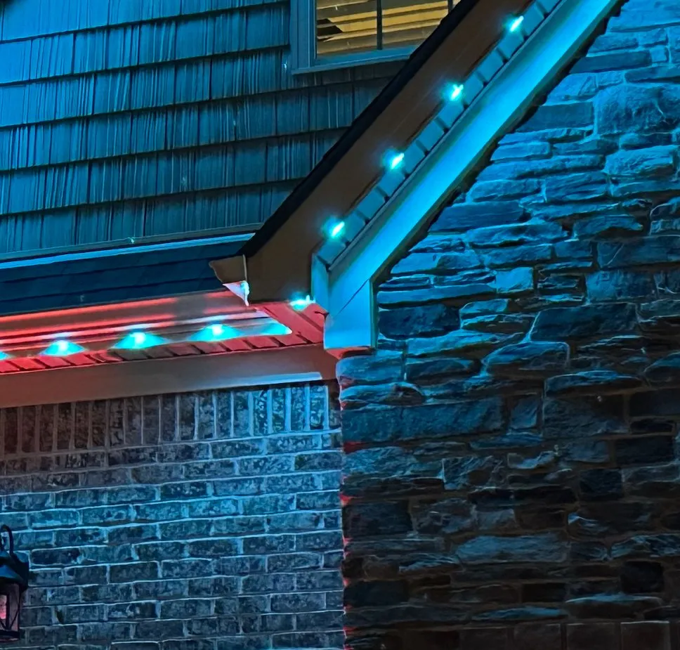 Slide of Bluegrass Christmas Light Installers