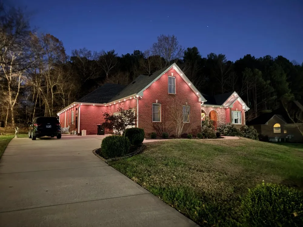 Slide of Bluegrass Christmas Light Installers