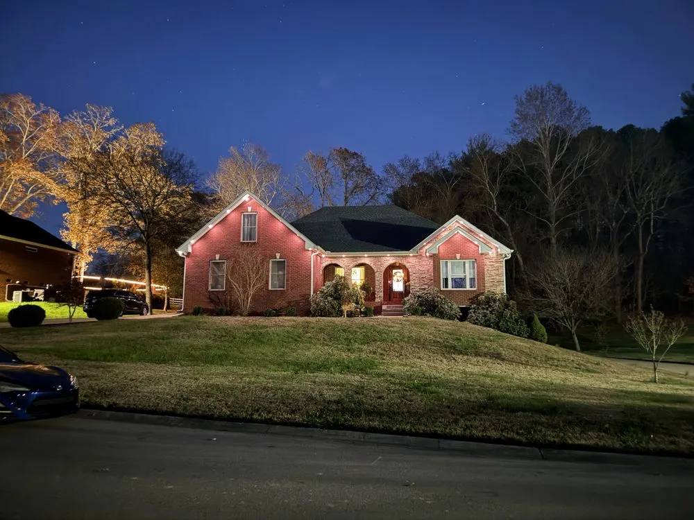 Slide of Bluegrass Christmas Light Installers