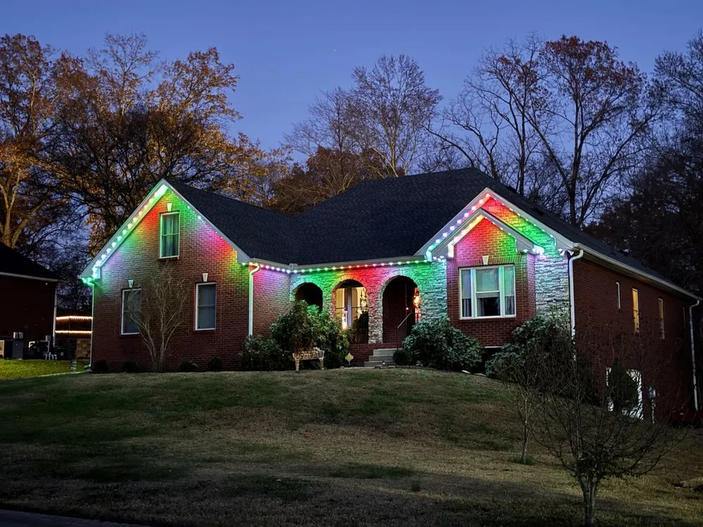 Slide of Bluegrass Christmas Light Installers