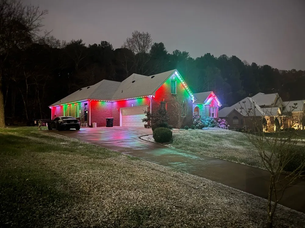 Slide of Bluegrass Christmas Light Installers