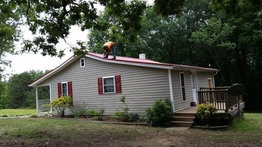 Top-rated storm damage roof repair after storm damage across Westfield, NC - Bluegrass Construction
