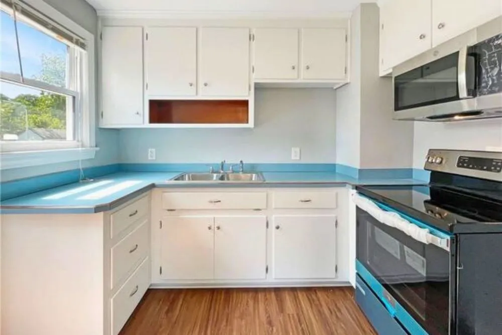 Slide of Bluewater Building Company