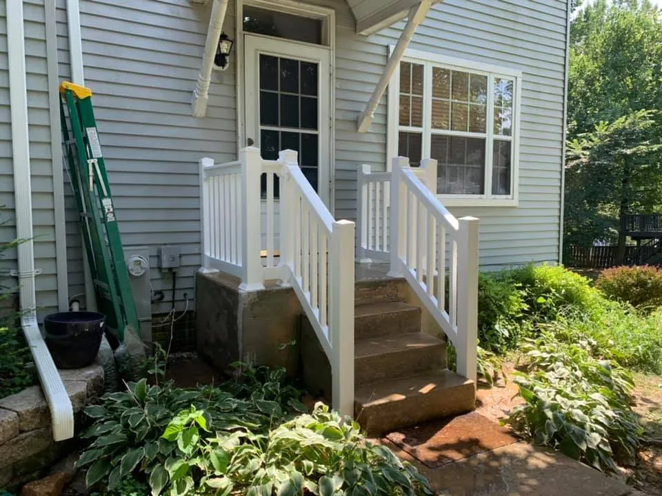 Slide of BluPoint Contracting