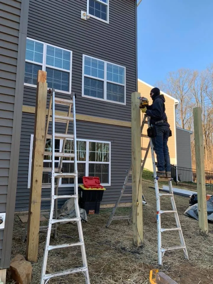 Slide of BluPoint Contracting