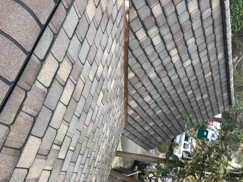 Slide of B&M Roofing & Construction