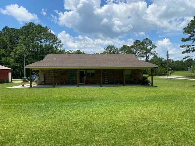 Slide of B&M Roofing