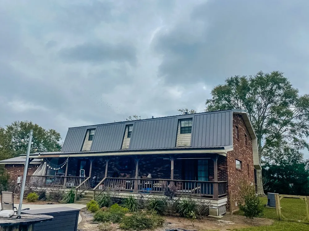 Slide of B&M Roofing