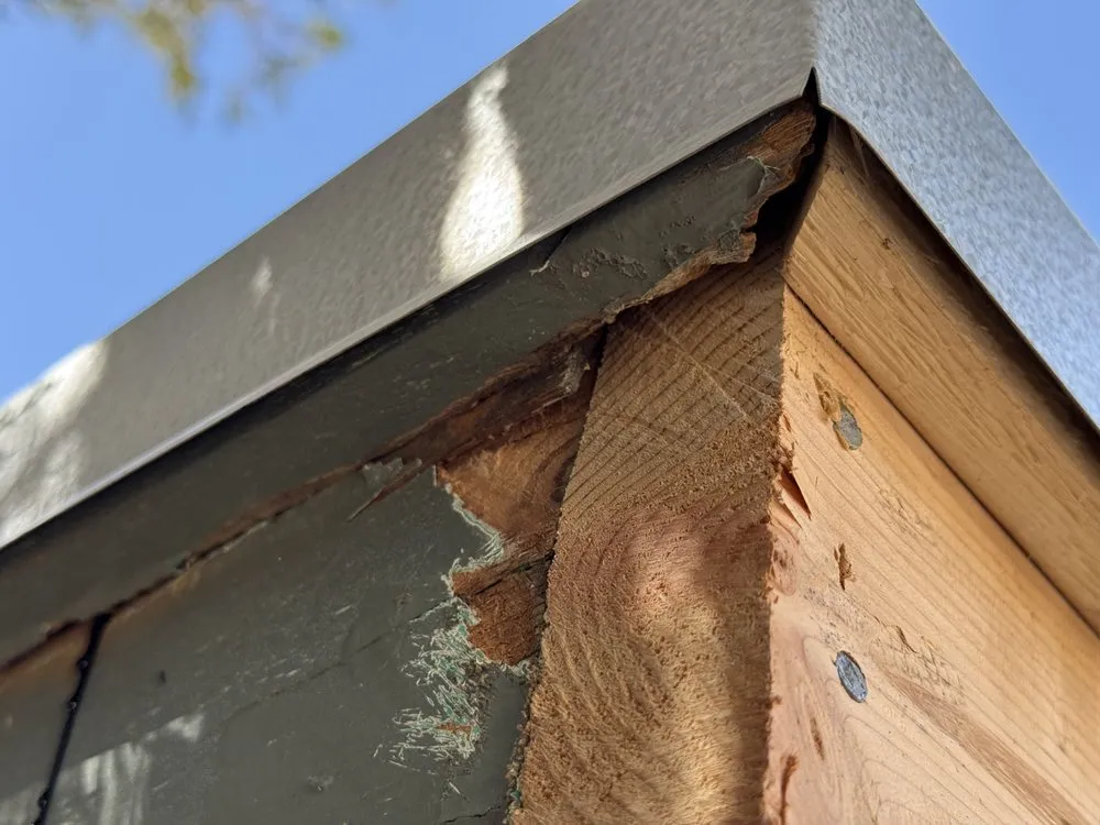 Slide of B&M Roofing