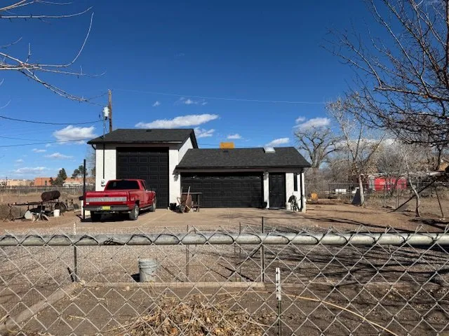 Slide of Bmc Roofing