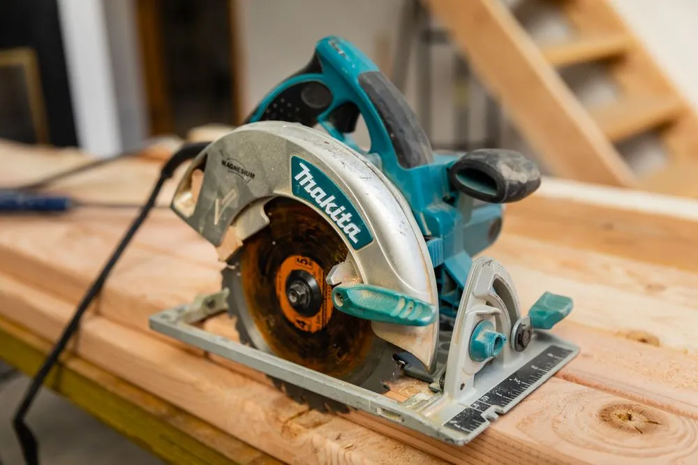 Slide of BNJ Contracting