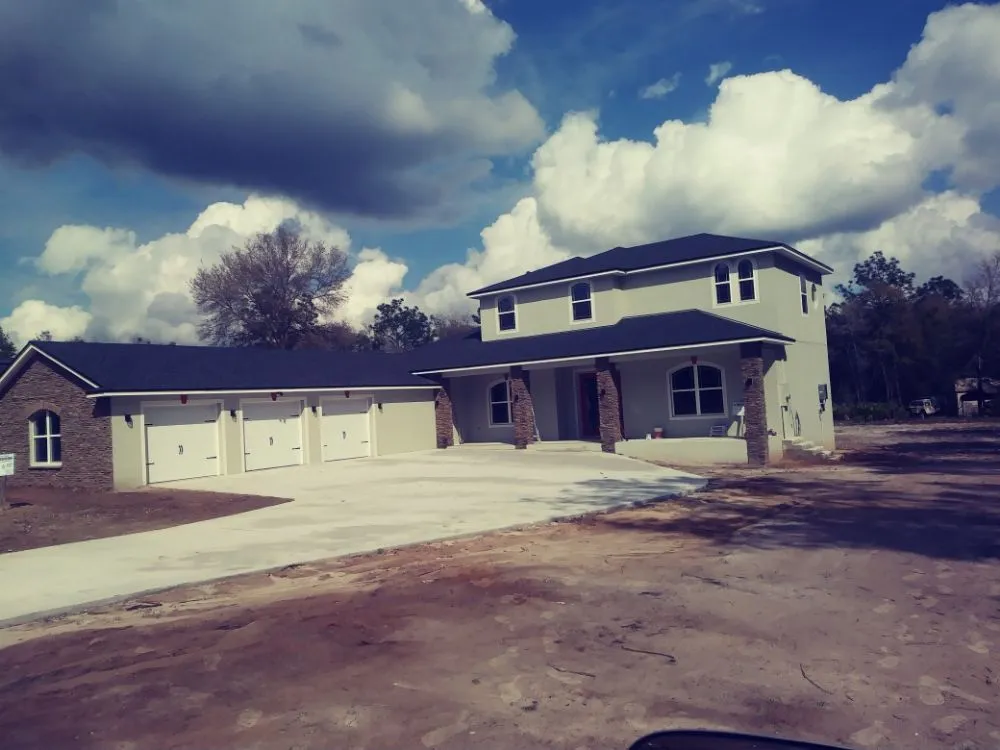 Slide of Bo & Rose Homes