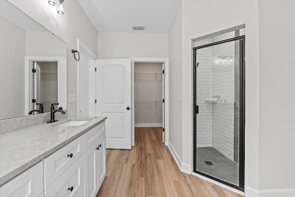 Slide of Bo & Rose Homes