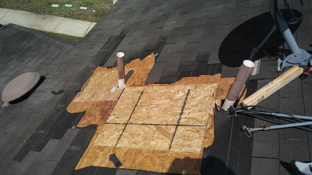 Slide of Boar Construction & Property Maintenance