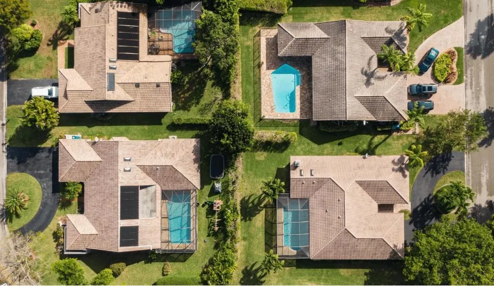 Slide of Bob & Jerry's Roofing