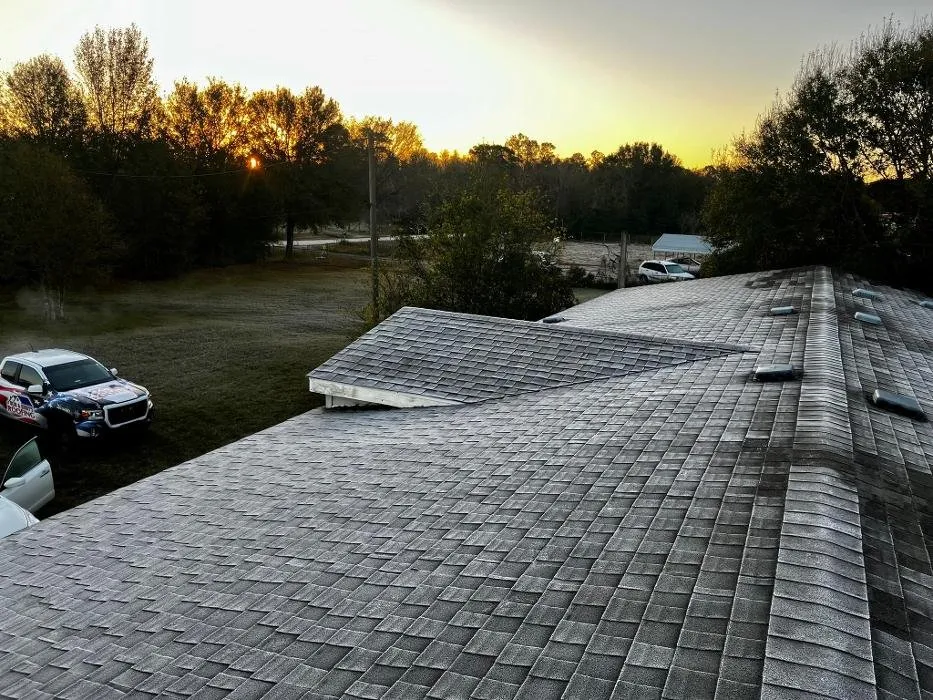 Slide of Bob & Jerry's Roofing