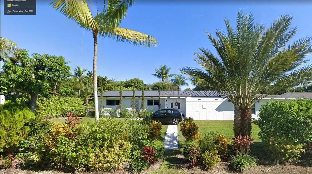 Slide of Bob Hilson & Company