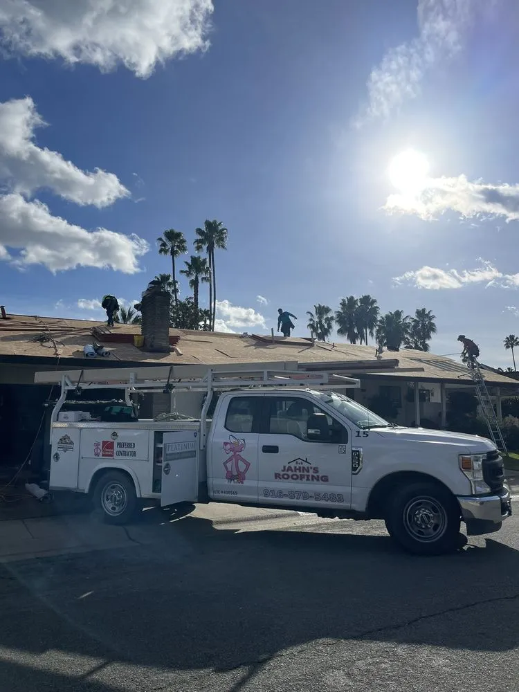 Slide of Bob Jahn's Roofing