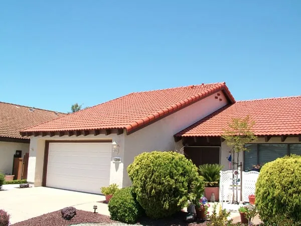 Slide of Bob Piva Roofing