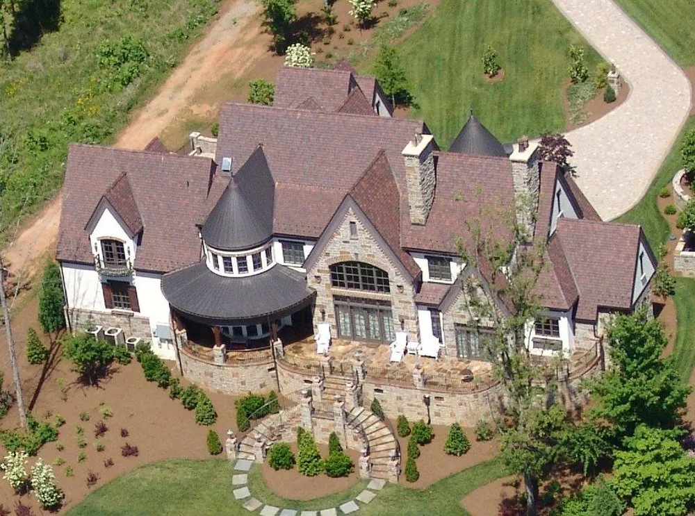 Trusted storm damage roof repair in Moneta, VA - Bob Riddick Roofing