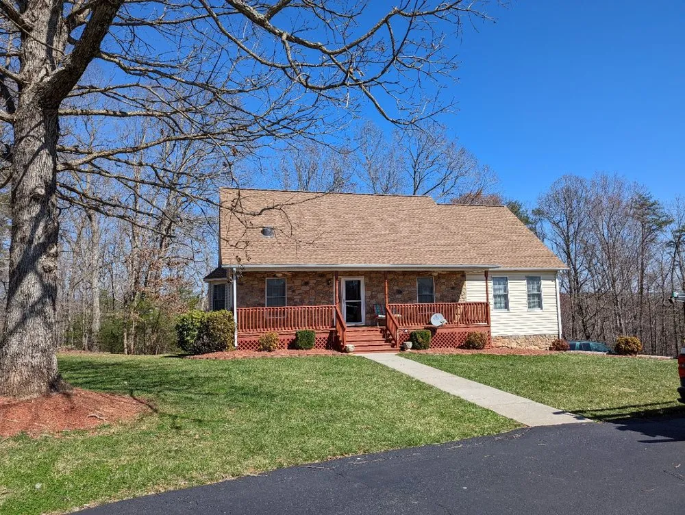 Emergency roof replacement experts serving Moneta, VA - Bob Riddick Roofing