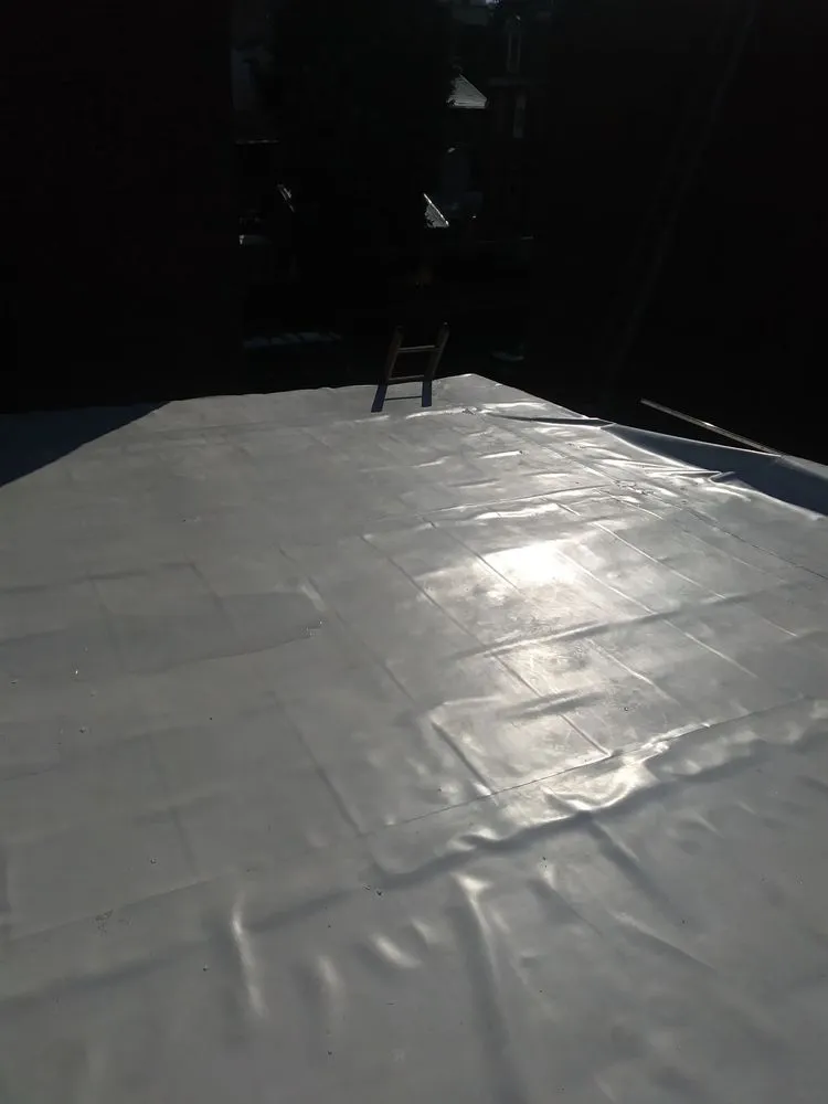 Slide of Bob Romea Contracting