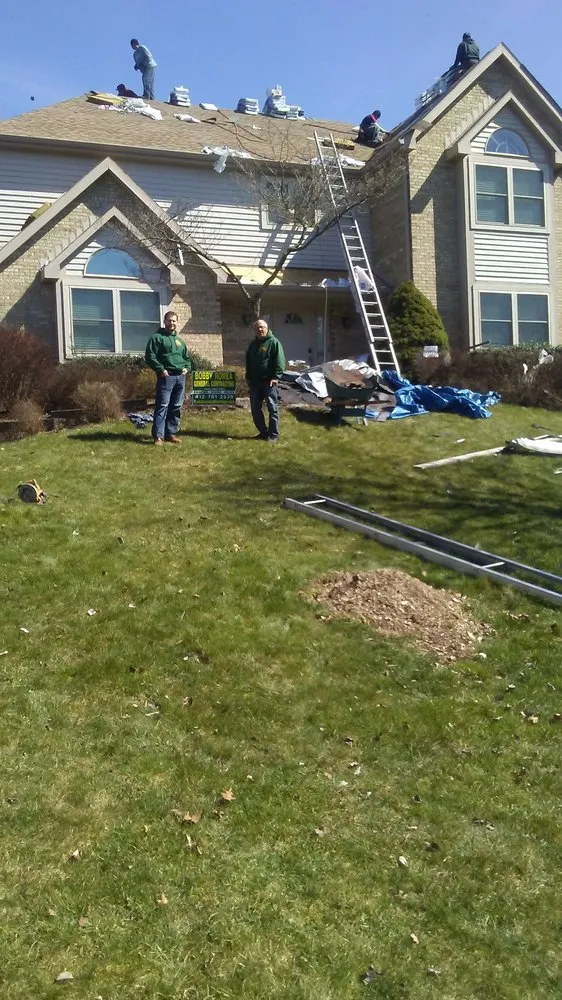 Slide of Bob Romea Contracting